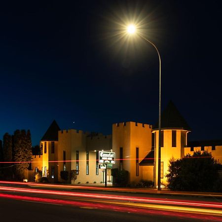 Camelot Motor Lodge And Conference Centre Palmerston North Zewnętrze zdjęcie