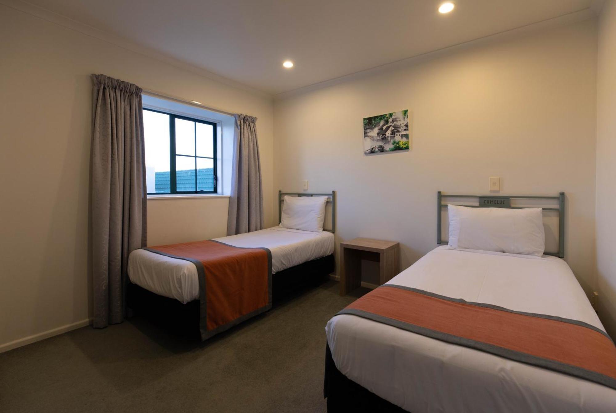 Camelot Motor Lodge And Conference Centre Palmerston North Zewnętrze zdjęcie